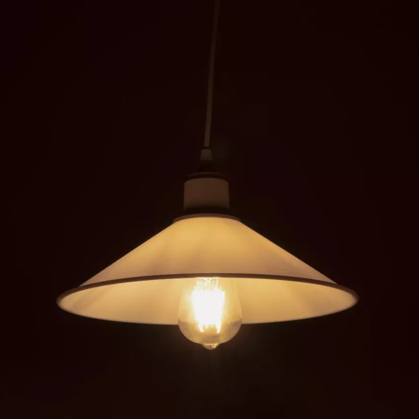 GLOBOSTAR® FERRO  Μοντέρνο Κρεμαστό Φωτιστικό Οροφής με Ντουί 1 x E27 AC 220-240V IP20 - Λευκό - Μ30 x Π30 x Υ15cm