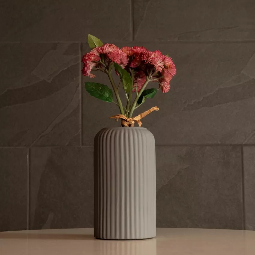 Τεχνητός Κήπος LOVINA  Διακοσμητικό Κεραμικό Βάζo Γκρι Π9 x Μ9 x Υ16 cm