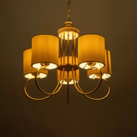 GLOBOSTAR® TRITON  Vintage Κρεμαστό Φωτιστικό Οροφής με Ντουί 5 x E27 AC 220-240V IP20 - Χρυσό & Μπεζ - Μ50 x Π50 x Υ48cm