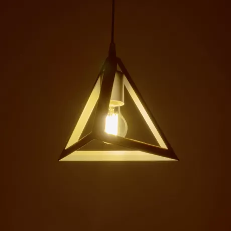 GLOBOSTAR® TRIANGLE  Μοντέρνο Κρεμαστό Φωτιστικό Οροφής με Ντουί 1 x E27 AC 220-240V IP20 - Λευκό - Μ24 x Π24 x Υ22cm