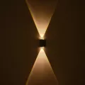 GLOBOSTAR® HIKARI  Μοντέρνο Φωτιστικό Τοίχου - Απλίκα LED 4W 500lm 30° AC 220-240V Αδιάβροχο IP65 Θερμό Λευκό 2700K - CREE XPE Chip & TÜV SÜD Driver - Μαύρο Ματ - Μ6 x Π4 x Υ10.5cm