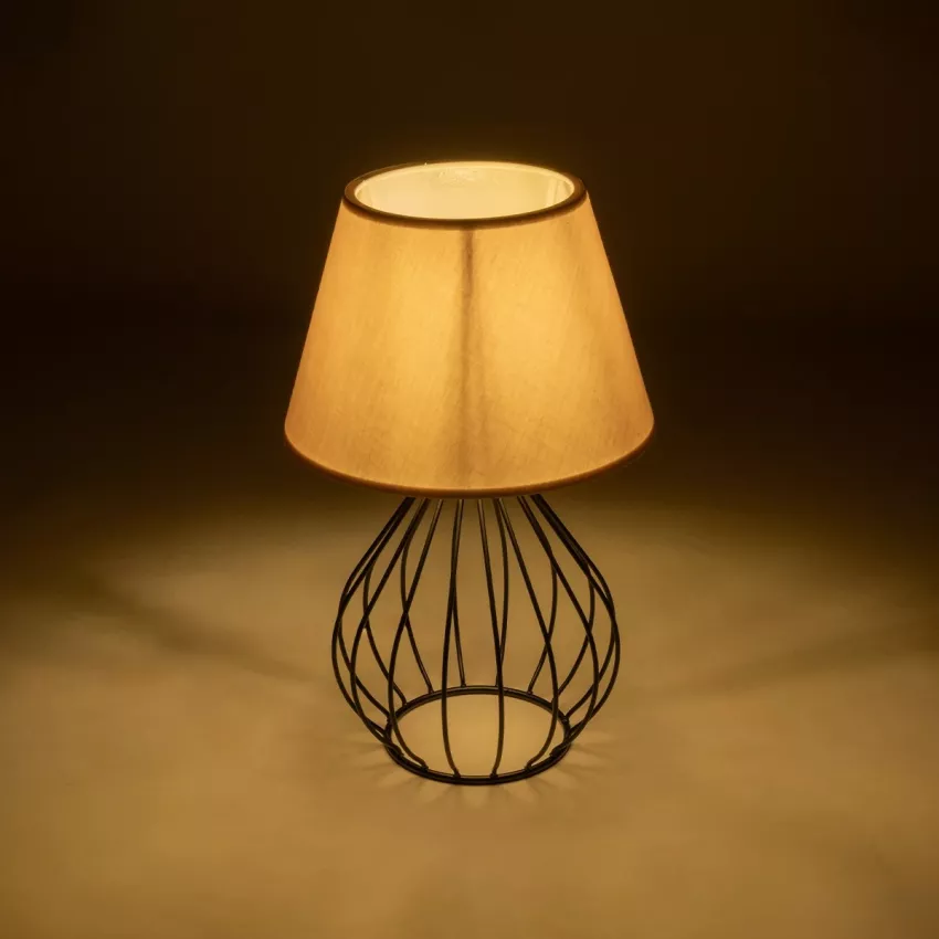 CLASS  Μοντέρνο Eπιτραπέζιο Φωτιστικό Μονόφωτο 1 x E27 IP20 Μαύρο Μέταλλο με Μπεζ Ύφασμα - Μ22 x Π22 x Υ36cm