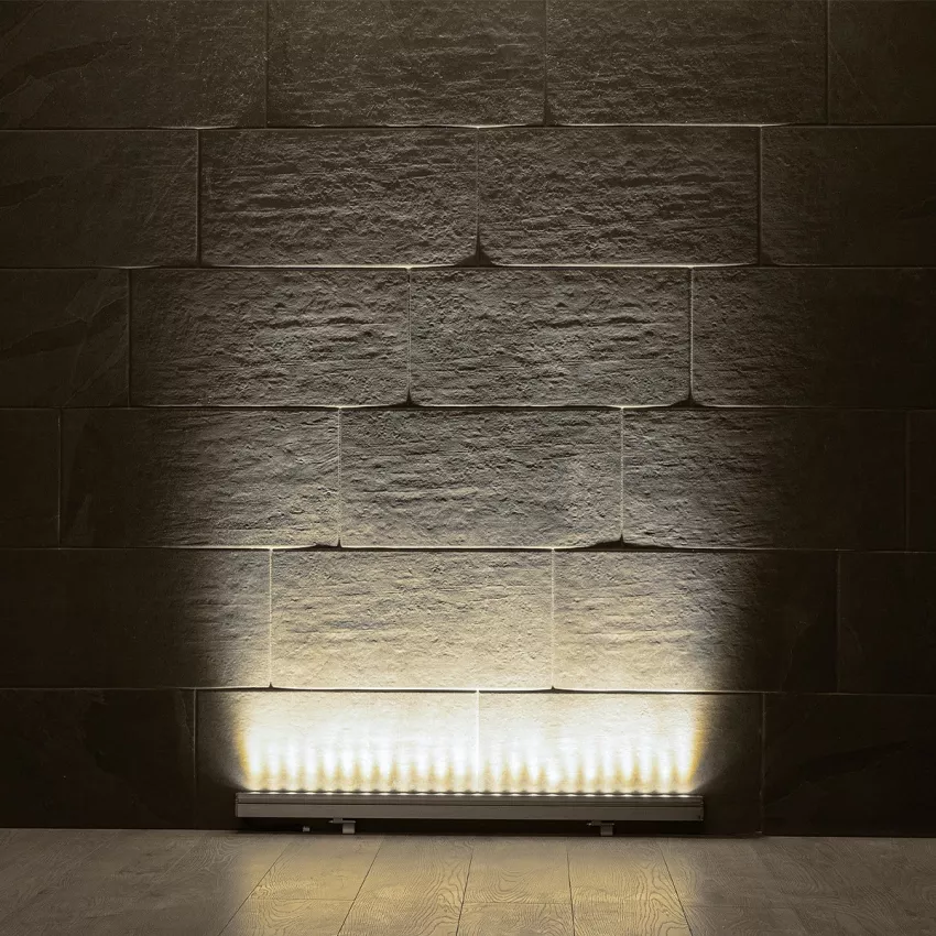 GLOBOSTAR® WASHERMARGO  Μπάρα Φωτισμού Wall Washer LED 24W 2760lm 30° DC 24V Αδιάβροχο IP65 Φυσικό Λευκό 4500K Dimmable - Bridgelux SMD Chip - Γκρι Ανθρακί Ματ - Μ100 x Π4 x Υ5cm