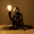 GLOBOSTAR® APES  Μοντέρνο Επιτραπέζιο Φωτιστικό Πορτατίφ με Ντουί 1 x E27 AC 220-240V IP20 - Μαύρο - Μ30 x Π27 x Υ30cm