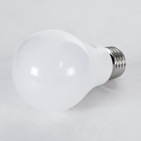 Λάμπα LED E27 A60 Γλόμπος 10W 940lm 260° AC 220-240V IP20 Φ6 x Υ11cm Θερμό Λευκό 2700K Dimmable