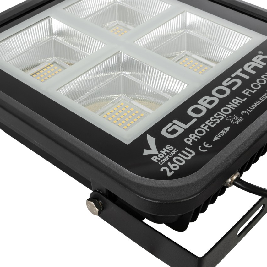 GLOBOSTAR® TITAN  Προβολέας για Γήπεδα Tennis & Ποδοσφαίρου 5x5 LED 260W 32500lm 60°x90° AC 220-240V Αδιάβροχο IP67 Φυσικό Λευκό 5000K - Lumileds SMD Chip  - Μαύρο Ματ - Μ30 x Π8 x Υ28cm