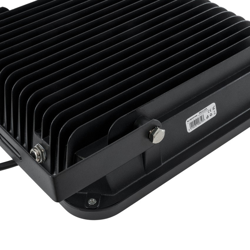 GLOBOSTAR® TITAN  Προβολέας για Γήπεδα Tennis & Ποδοσφαίρου 5x5 LED 260W 32500lm 60°x90° AC 220-240V Αδιάβροχο IP67 Φυσικό Λευκό 5000K - Lumileds SMD Chip  - Μαύρο Ματ - Μ30 x Π8 x Υ28cm