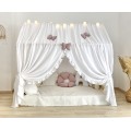 Κάλυμμα κρεβατιού -Canopy Bed White with ruffles Κάλυμμα κρεβατιού -Canopy Bed White with ruffles
