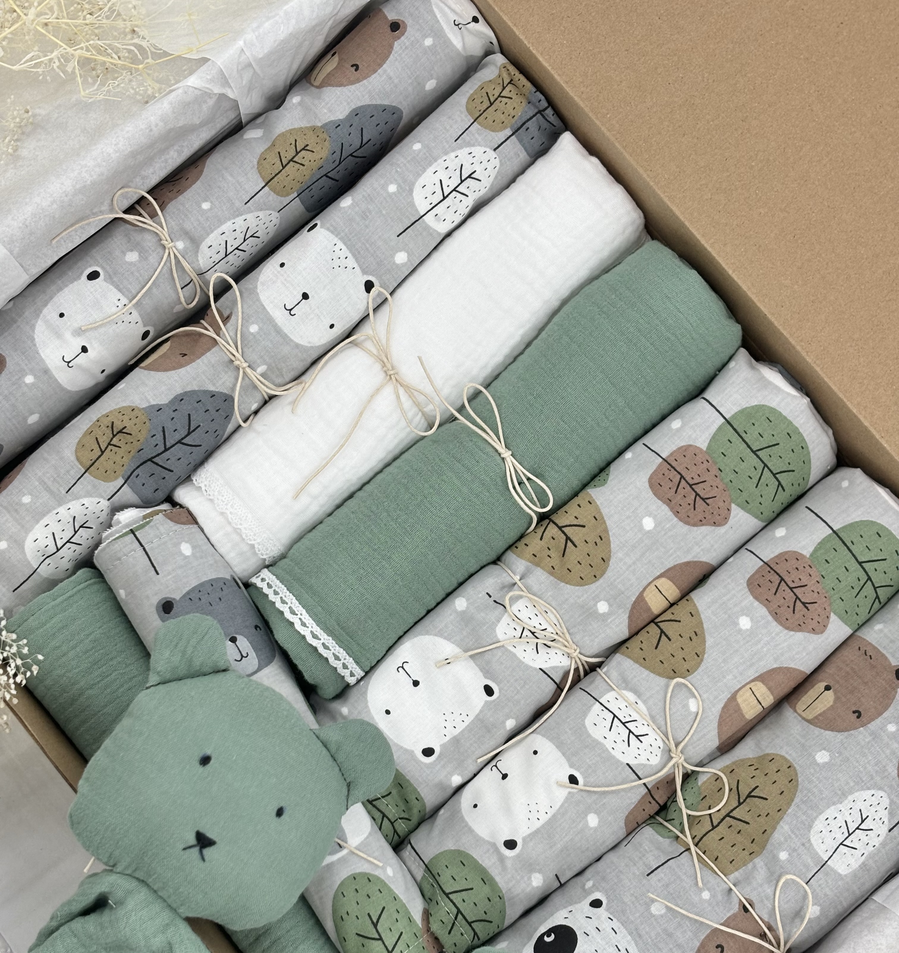 Bear Buddies Baby Box